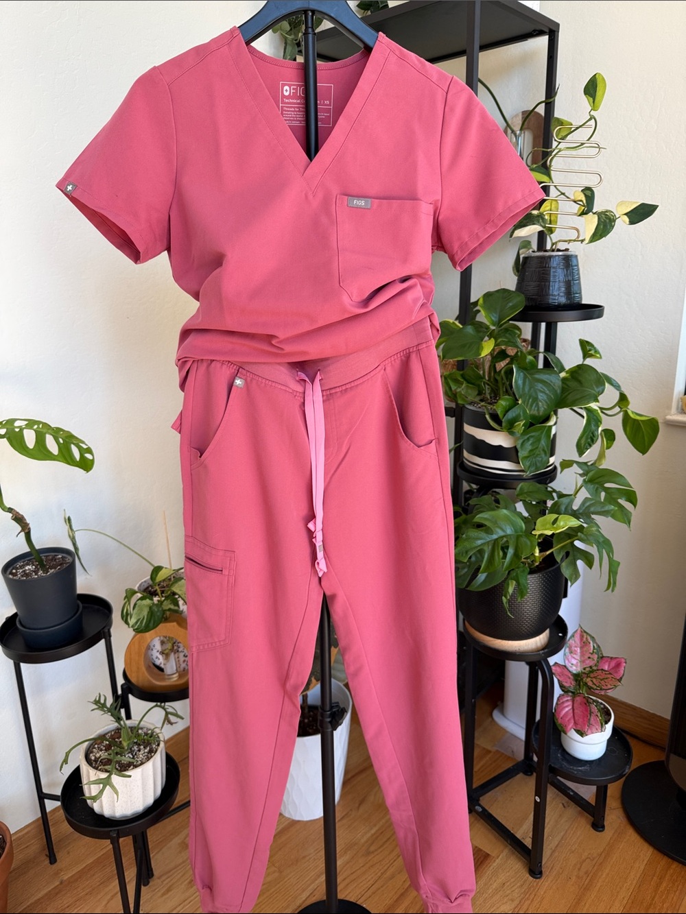 Breast cancer Power Pink Limited Figs Dusty Women's Joggers and Scrub Top Set